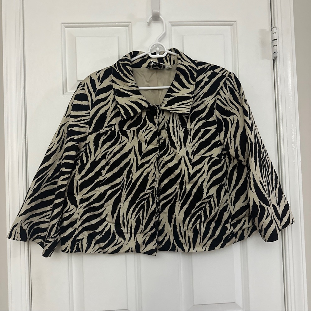Marc Bouwer Black and Cream Zebra Print Cropped Jacket